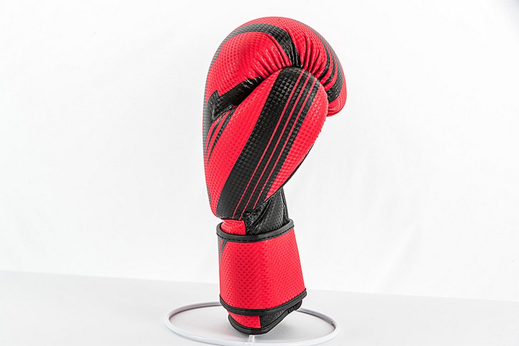 Боксерские перчатки UFC PRO Performance Rush Red,16oz 1050_700